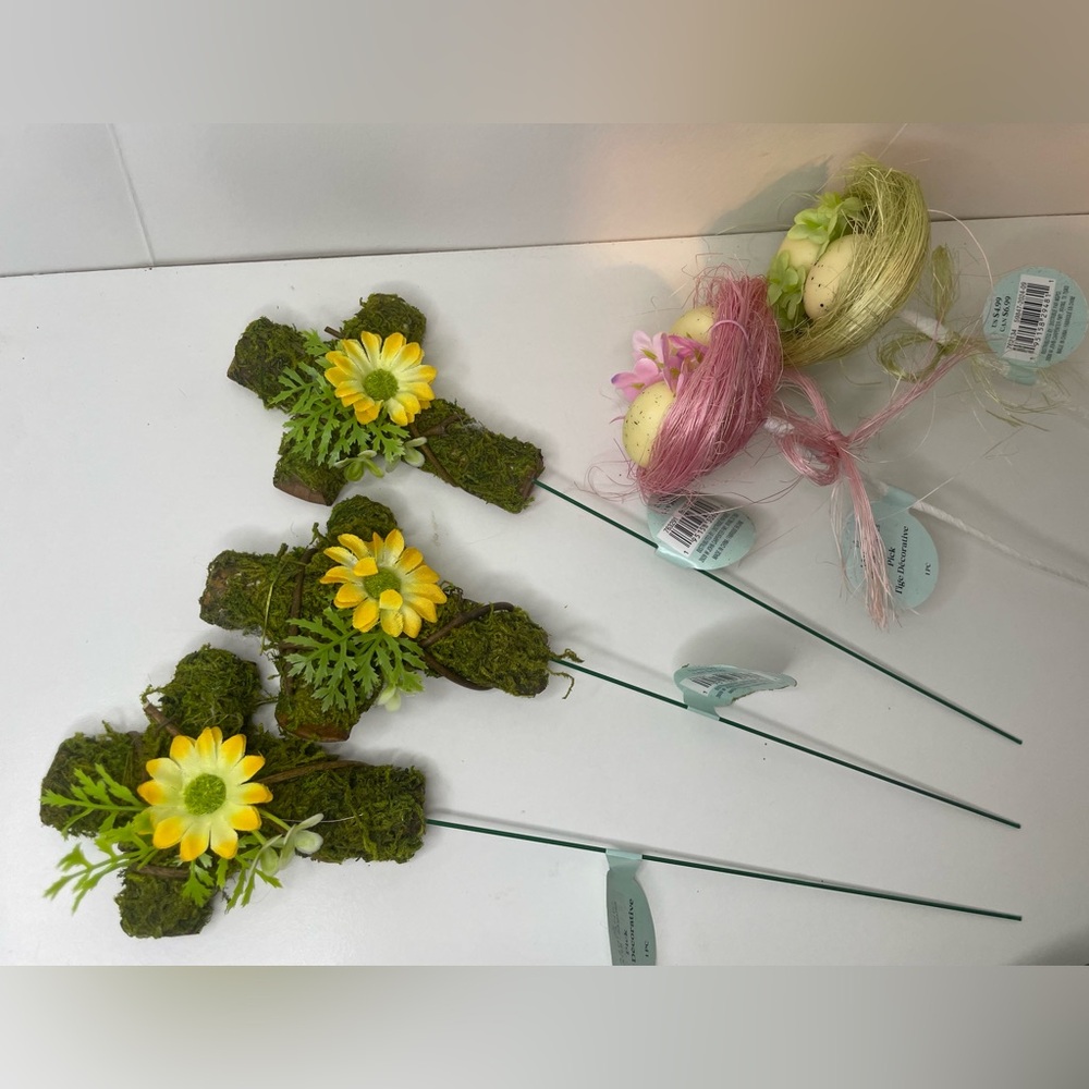 Religious Cross Garden Picks , Flower Bouquet Picks, Bird nest, planters, wreath